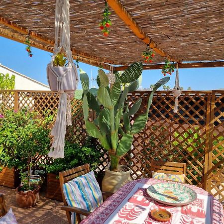 Apartamento La Dimora Di Helios Noto Exterior foto
